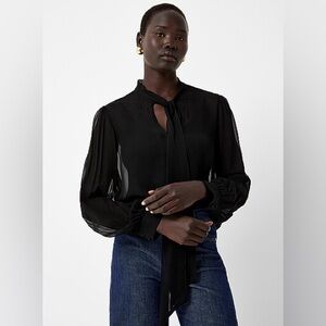 NWT- pink  Tie-Neck Blouse small  brand new